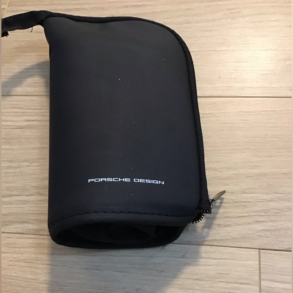 NEW Porsche Design toiletry kit